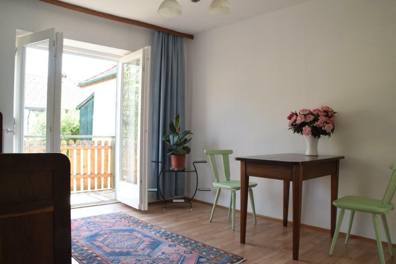 Vintage-Ferienwohnung Fuer 2 Schörfling Eksteriør billede